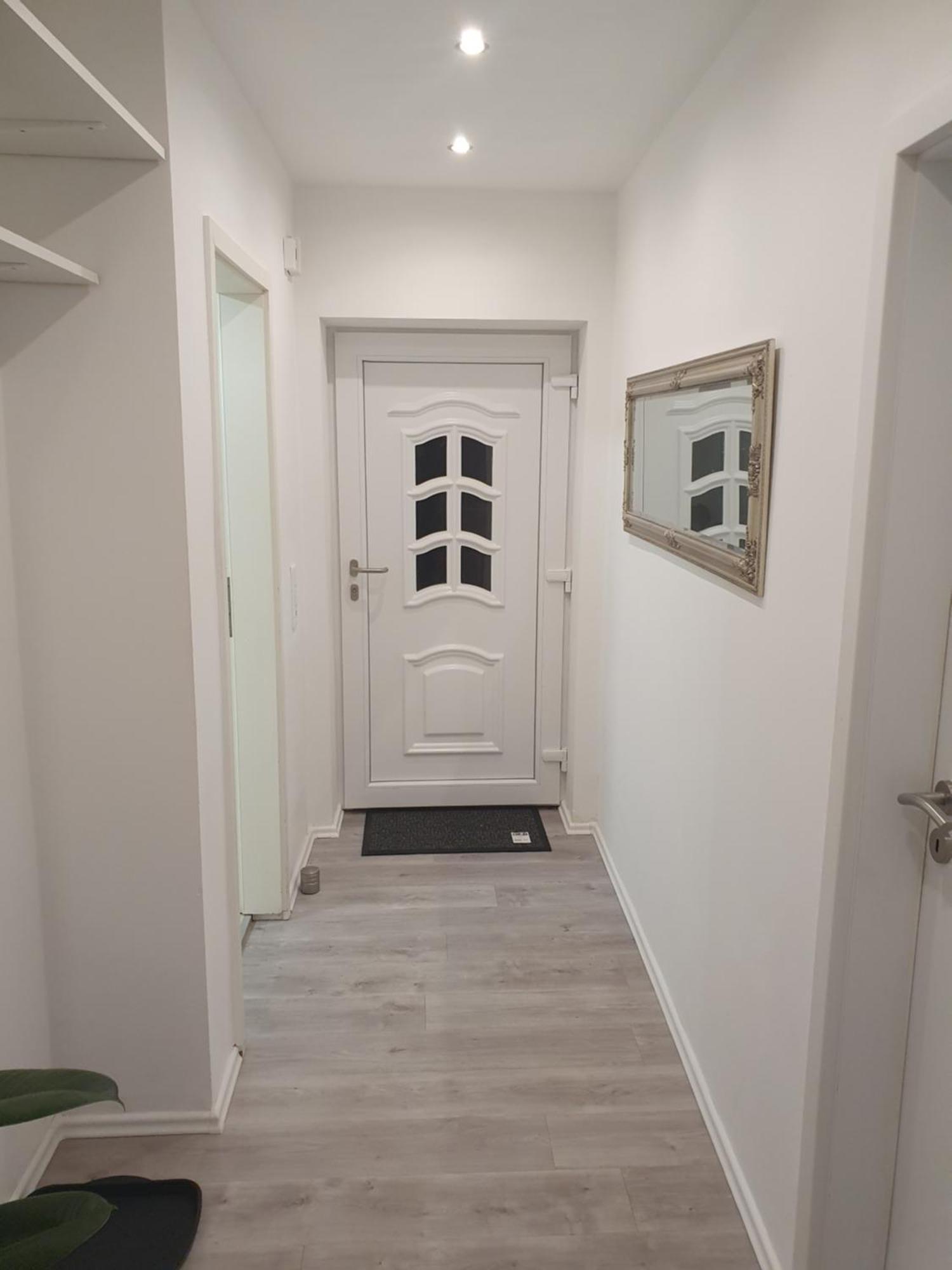 Charmante Haushaelfte Mit Garten Und Terrasse Flensburg Room photo